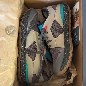Lems Mesa Men's Gray and Teal Hiking Sneakers size 10